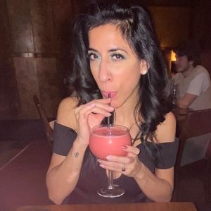 Meet your Posher, Dulce